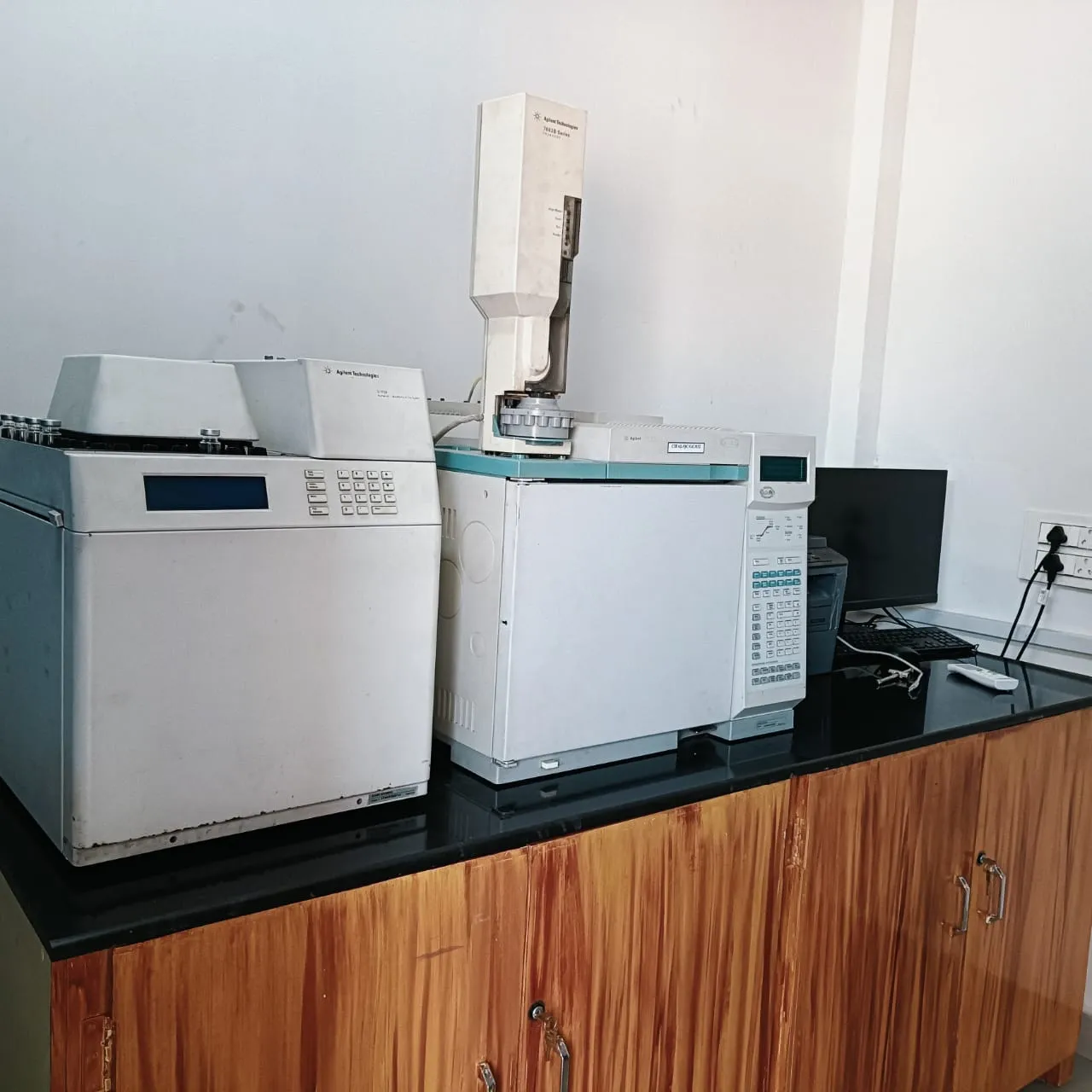 Agilent gas chromatography instruments in the laboratory